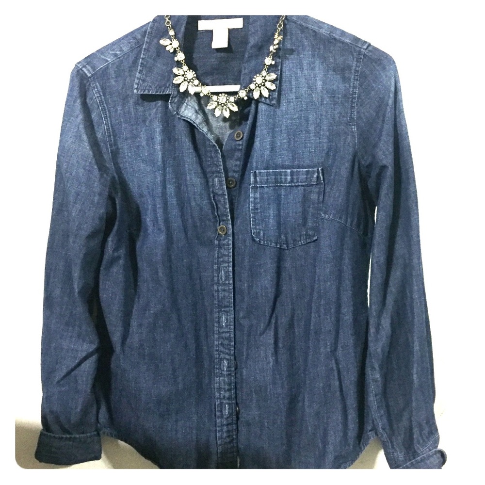 🚫 SOLD 🚫 Denim chambray